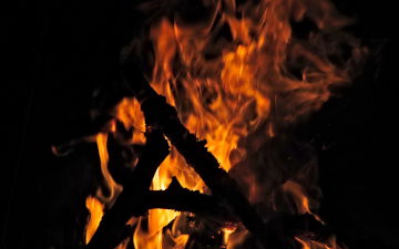 Bonfire 02